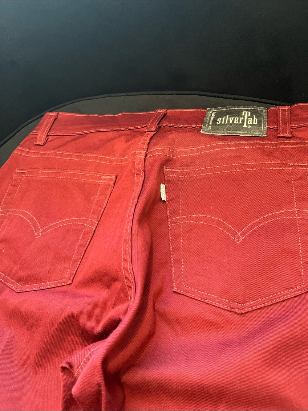 Vintage Levi’s SilverTab Burgundy Red Jeans 90s Loose Baggy Y2K Denim
